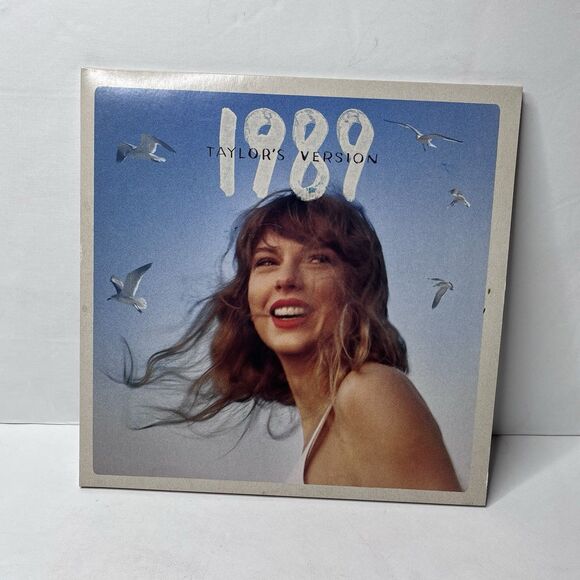 Lot of 2 Taylor Swift Purple And Blue Vinyl Records 1989 And Speak Now - Picture 7 of 13